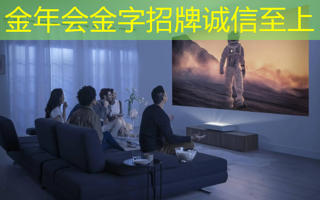 亚马逊AI领域“双重布局”:推出自研AI芯片,与英伟达加深合作 亚马逊AI领域“双重布局”:推出自研AI芯片,与英伟达加深合作